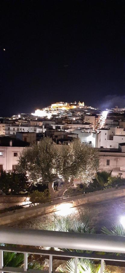 Che Vista!! Ostuni ,Sulle Bianche Mura Con Vista Mozzafiato Extérieur photo
