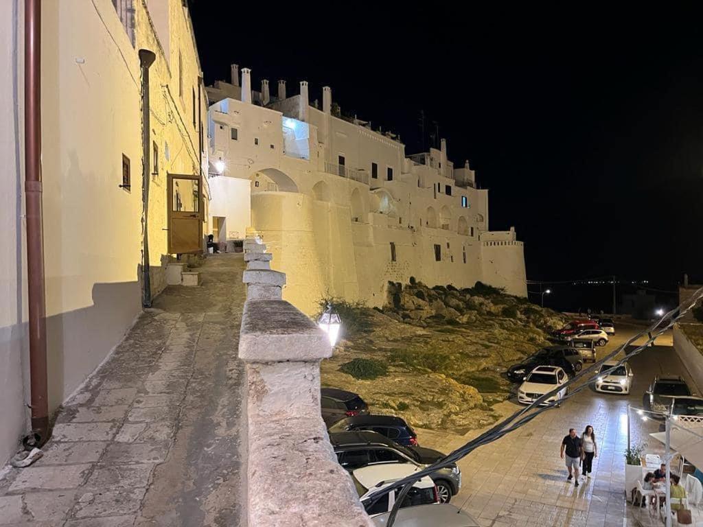 Che Vista!! Ostuni ,Sulle Bianche Mura Con Vista Mozzafiato Extérieur photo
